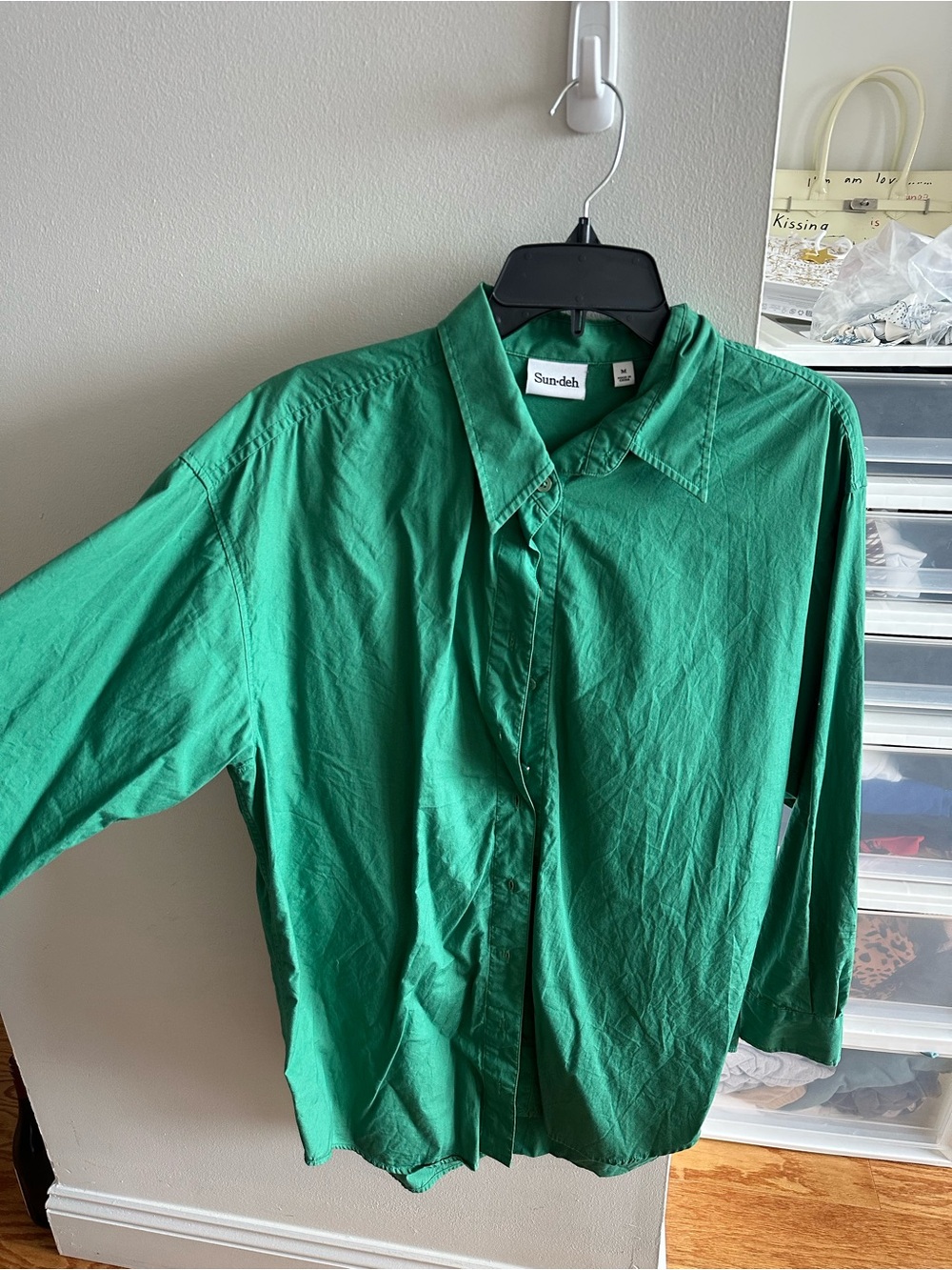 Sun Deh Green Long-Sleeve Button-Down Shirt